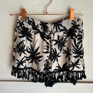 Women’s  Surf Gypsy Palm Shorts